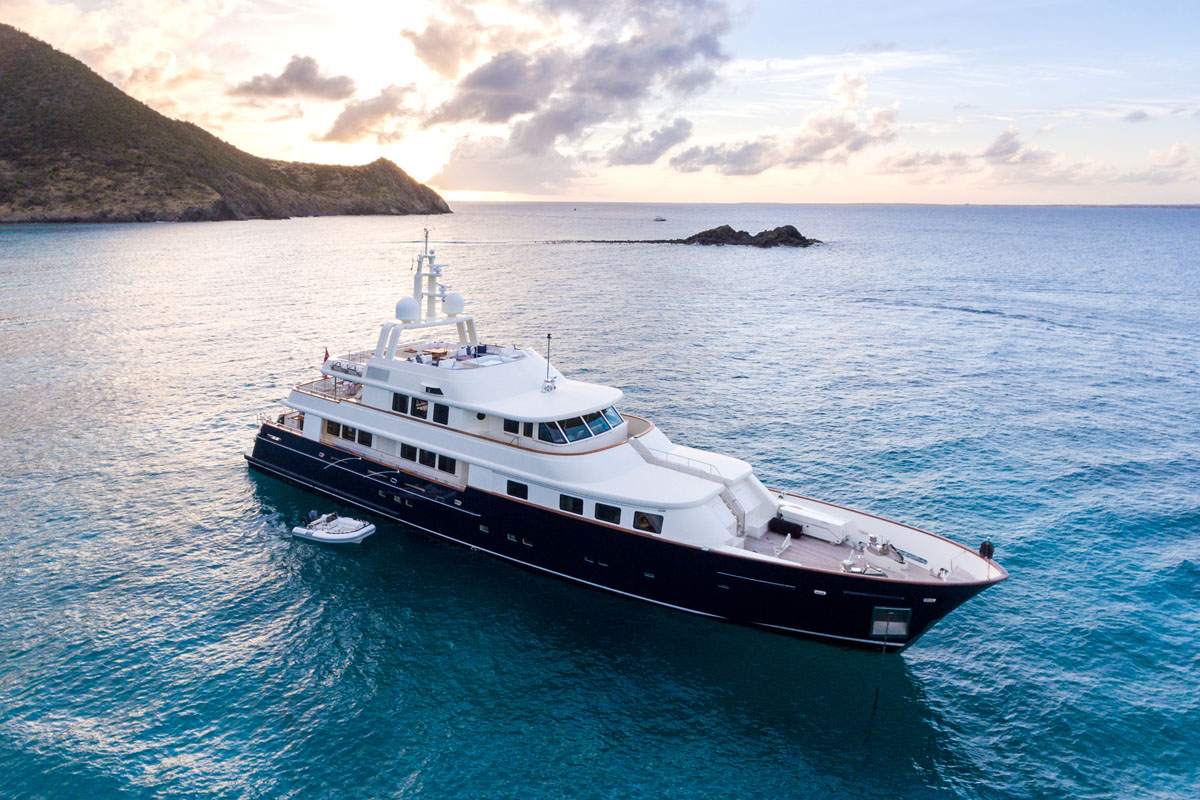 42m HJB motor yacht Fabulous Character for sale
